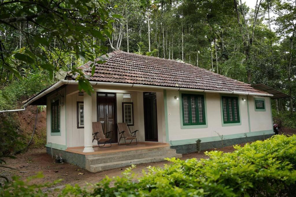 Coffee Camp Home Stay With Tree House Kattappana Екстер'єр фото