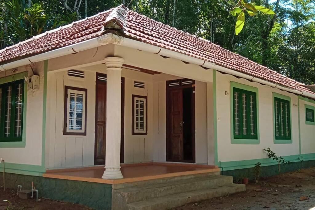 Coffee Camp Home Stay With Tree House Kattappana Екстер'єр фото