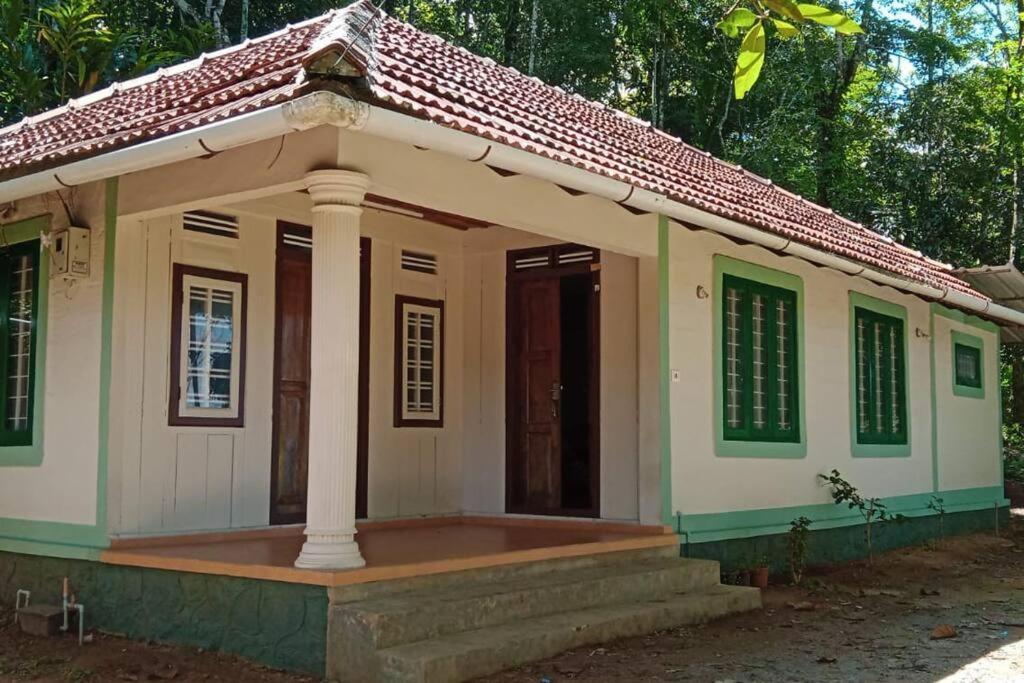 Coffee Camp Home Stay With Tree House Kattappana Екстер'єр фото